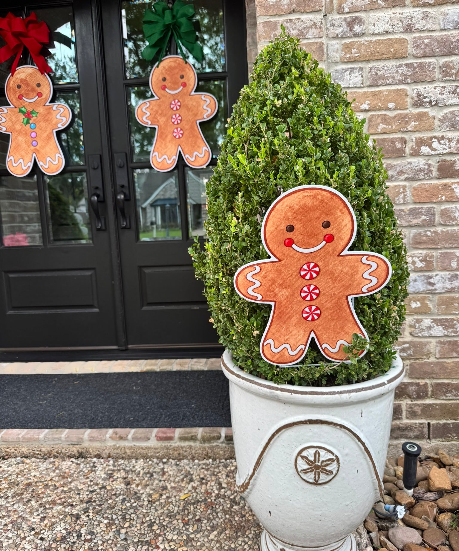 Sugar & Spice Gingerbread Yard Stake & Pot Stakes
