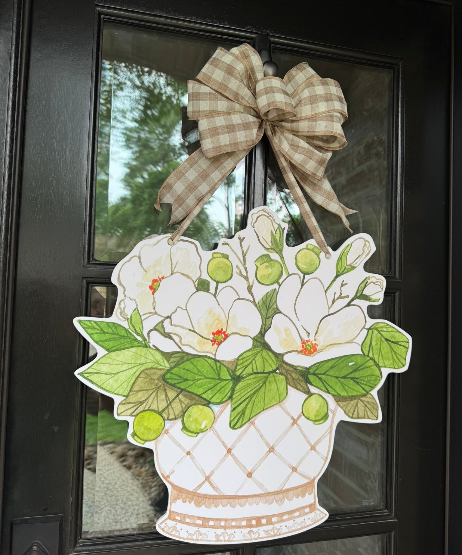 Lacey Magnolia Vase Door Hanger
